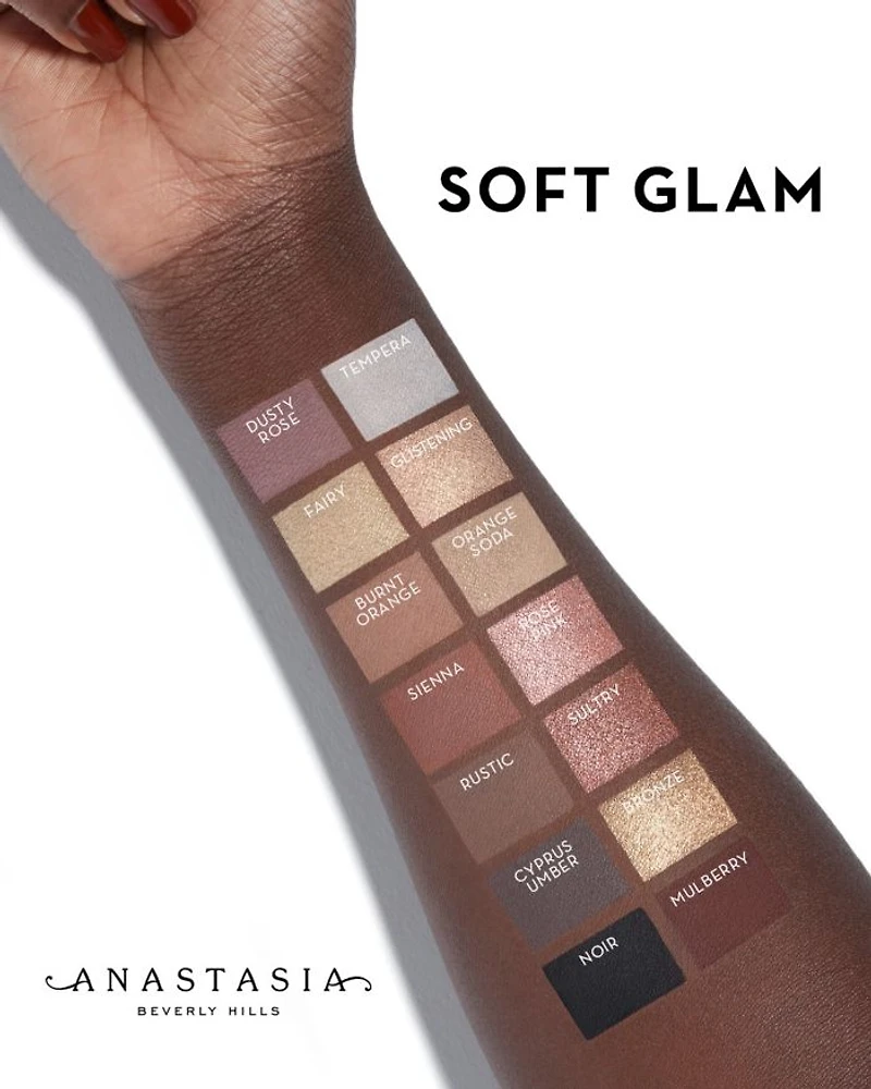 Soft Glam Eyeshadow Palette