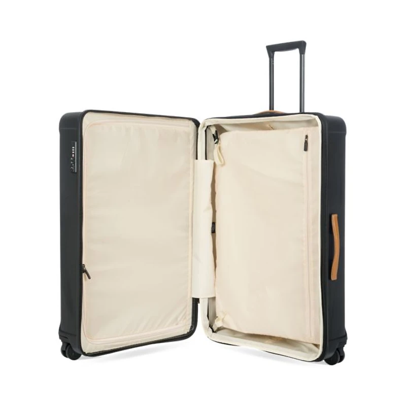 Capri 2.0 32" Expandable Spinner Suitcase