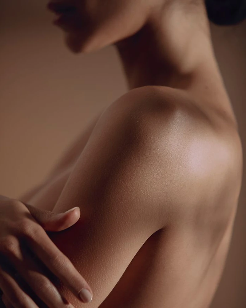 Le Sculpteur Intensive Contouring Care 6.7 oz.