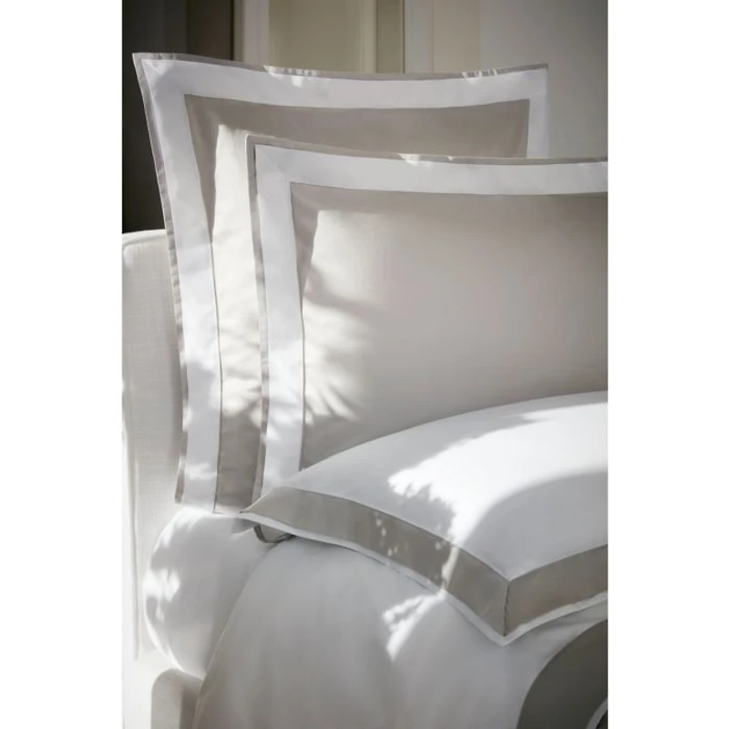 Flying Sateen King Pillowcase Set - Exclusive