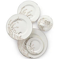 Gardner Street Platinum 5 Place Piece Setting