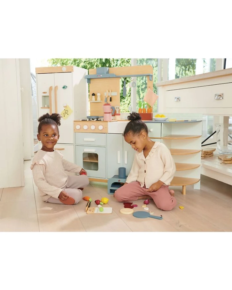 La Fiamma Grand Kitchen - Ages 3+