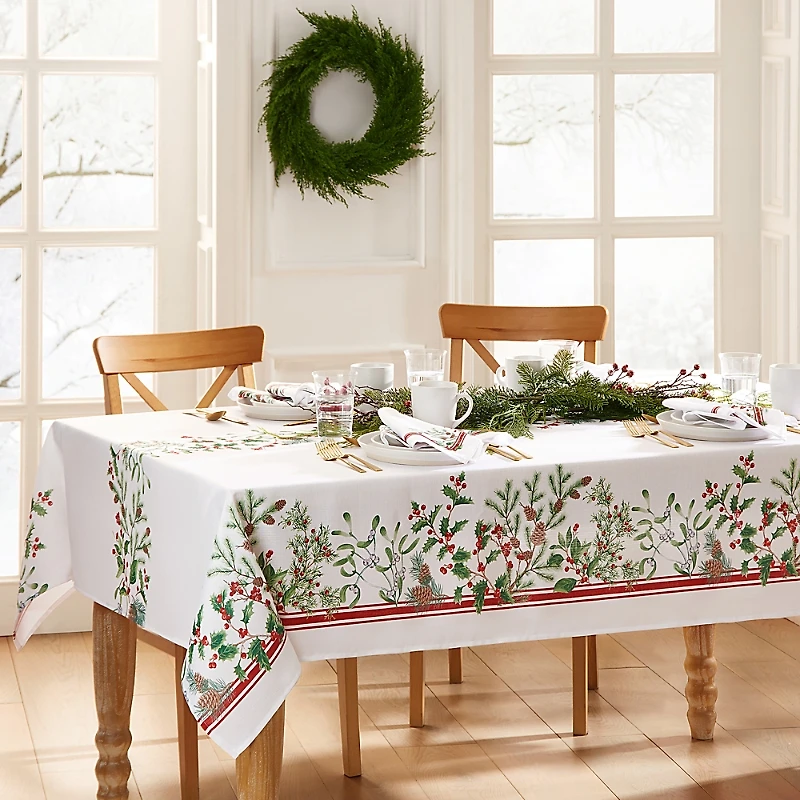 Elrene Home Fashions Winter Holiday Berry Fabric Tablecloth