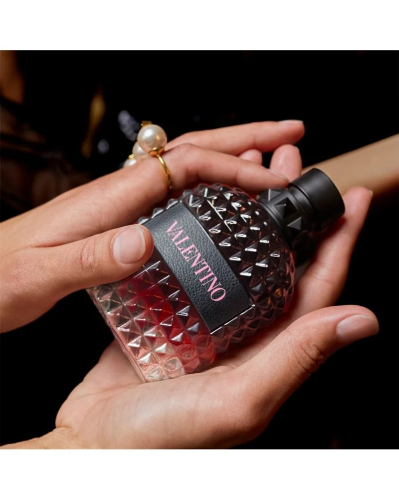 Uomo Born in Roma Intense Eau de Parfum 3.4 oz.