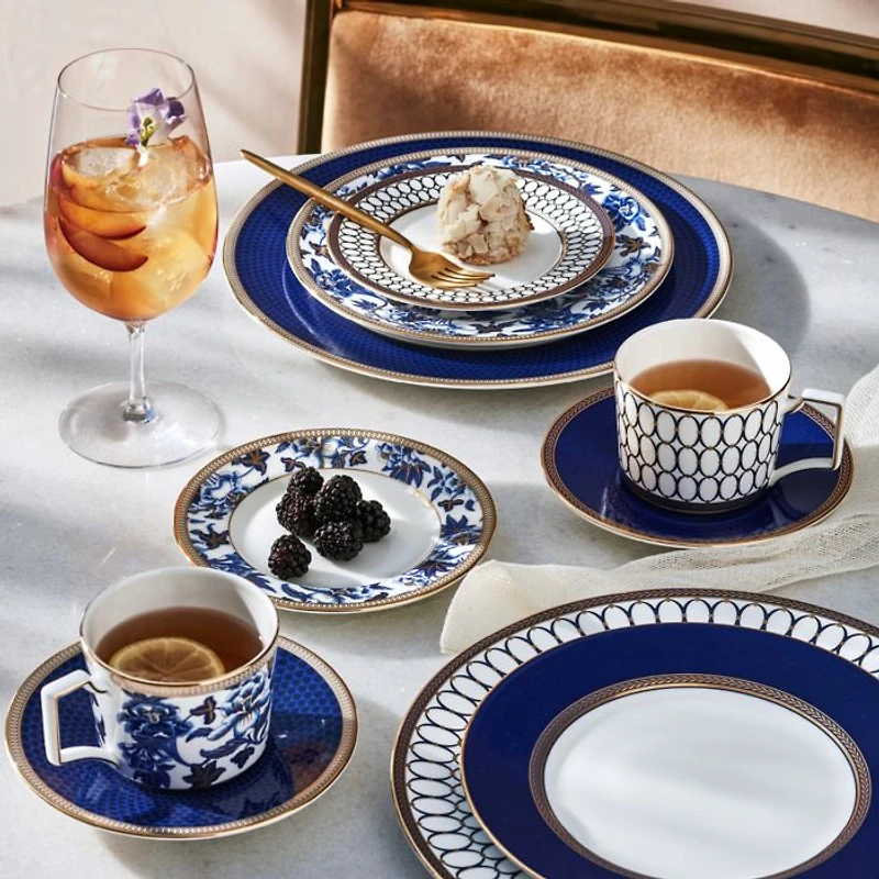 Hibiscus Oval Serving Bowl