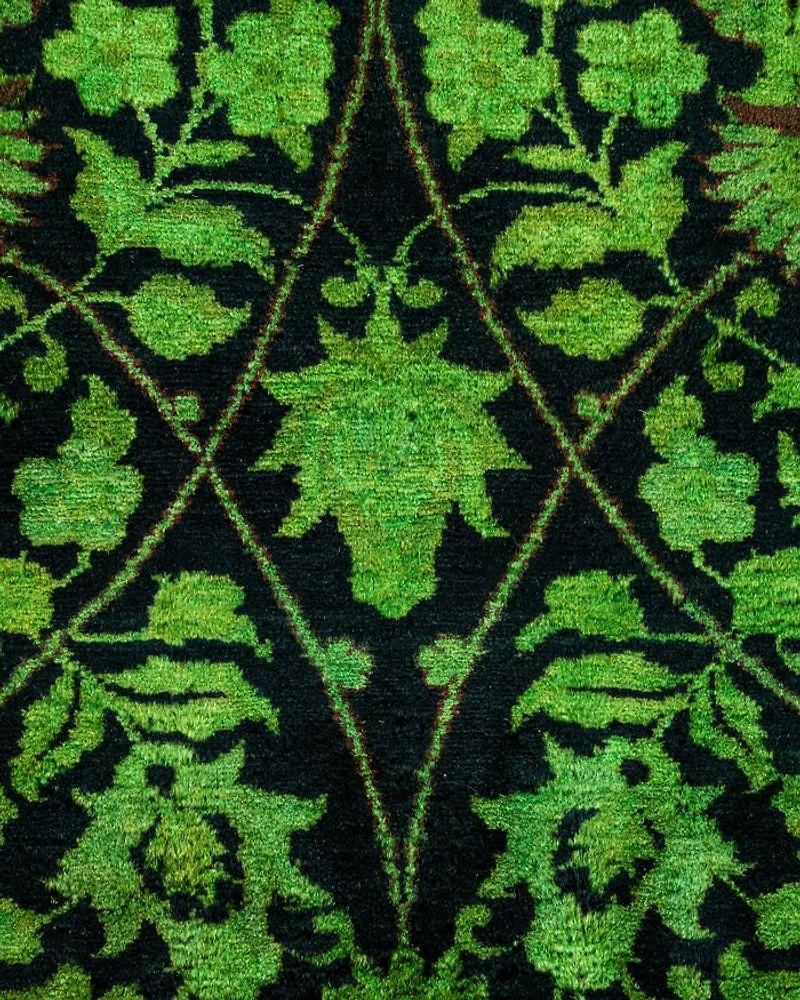 Fine Vibrance M1560 Area Rug, 8'4" x 10'