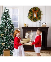 Ivy Holiday Wreath