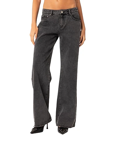 Edikted Raelynn Washed Low Rise Jeans