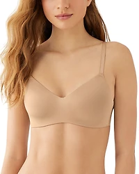 b. tempt'd by Wacoal Spotlight Wirefree T-Shirt Bra
