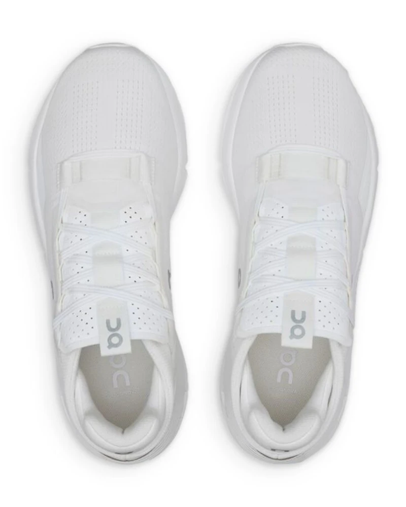 Men's Cloudnova 2 Low Top Sneakers