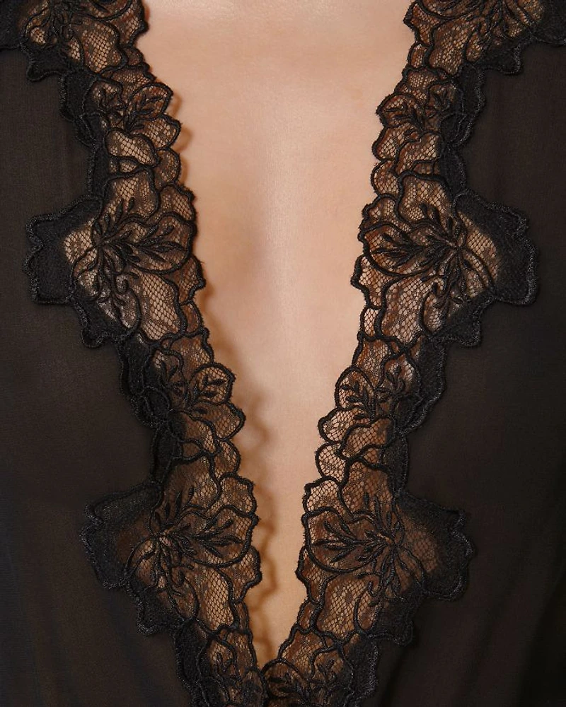 Julianne Teddy