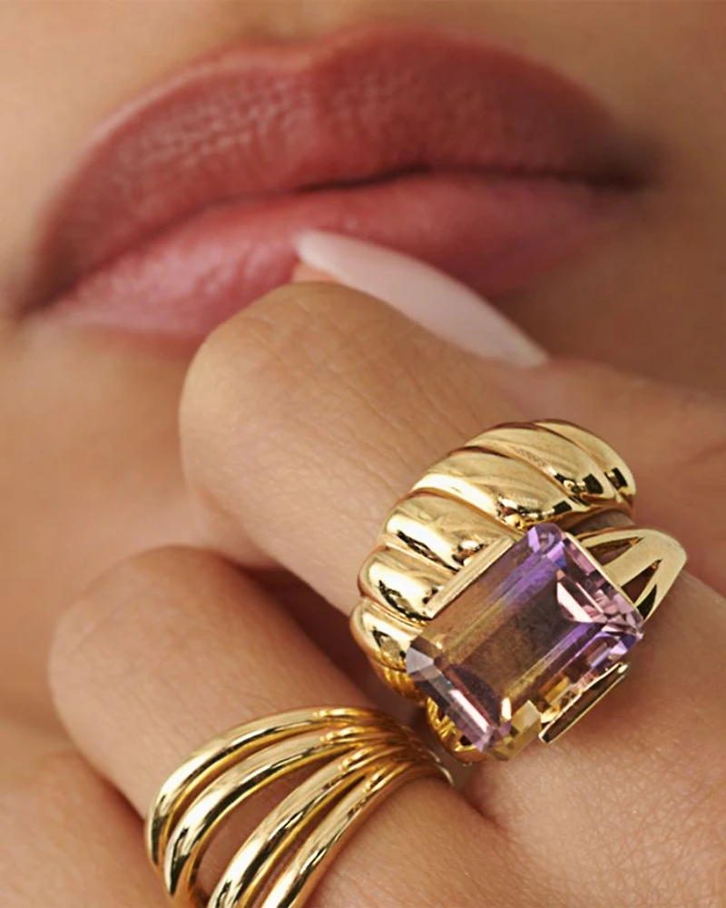 Amethyst East-West Ring in 14K Yellow Gold