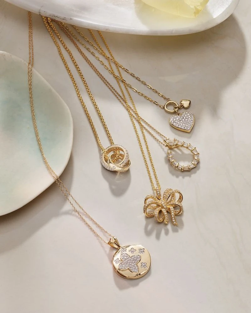 Diamond Heart Pendant Necklace in 14K Yellow Gold