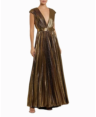 Mac Duggal Pleated Metallic Jersey Gown With Belt