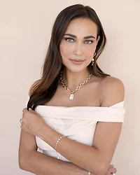 Mother Of Pearl Chain Link Pendant Necklace in 18K Gold Plated, 17"