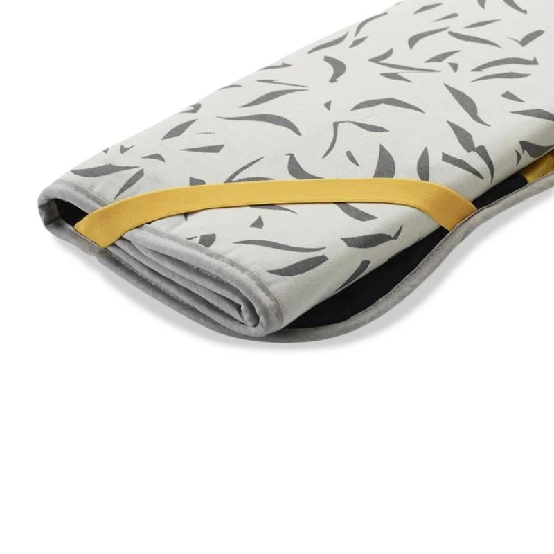 Swift Folding Iron And Steaming Mat