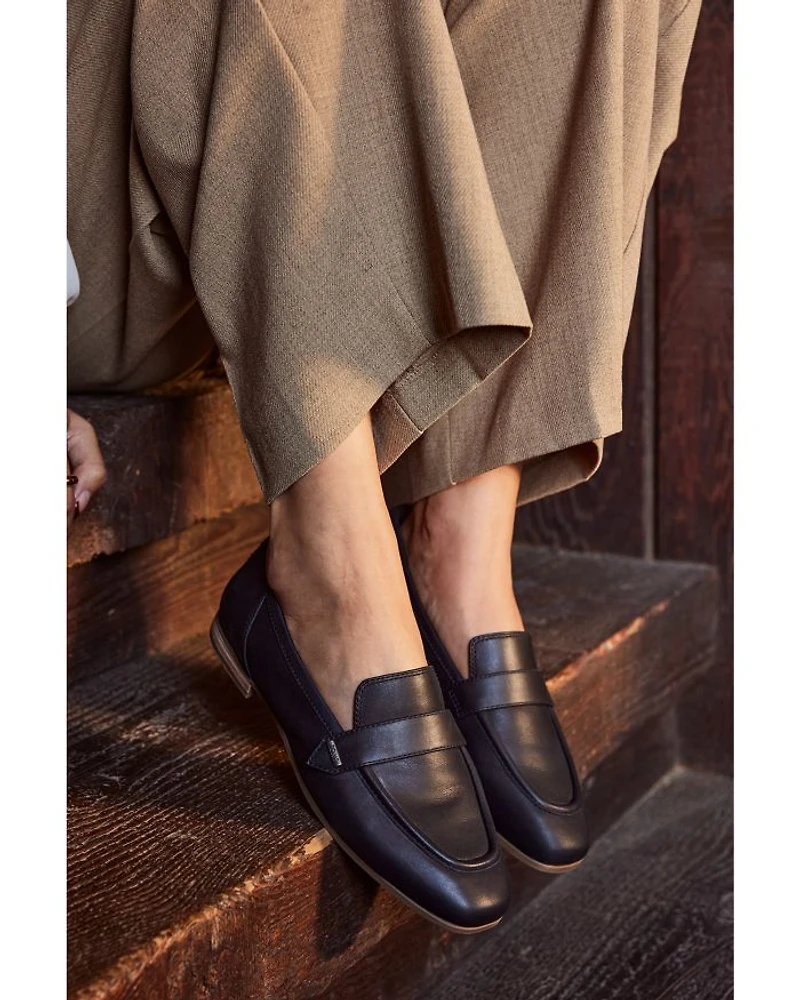 Women's Lynett Loafer Flats