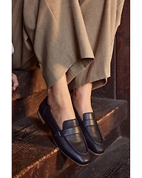 Women's Lynett Loafer Flats