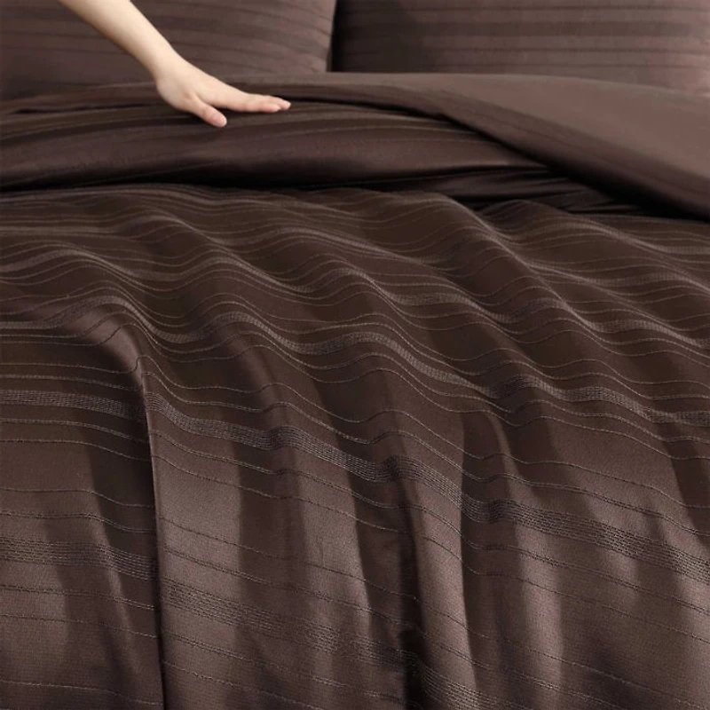 Illusion Lines 3 Piece Bedding Set