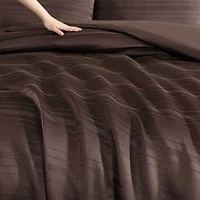 Illusion Lines 3 Piece Bedding Set