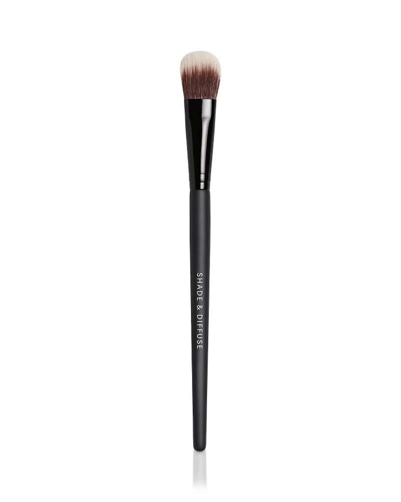 Shade & Diffuse Eye Brush