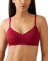b. tempt'd by Wacoal wow'd Lace Wire Free Bra