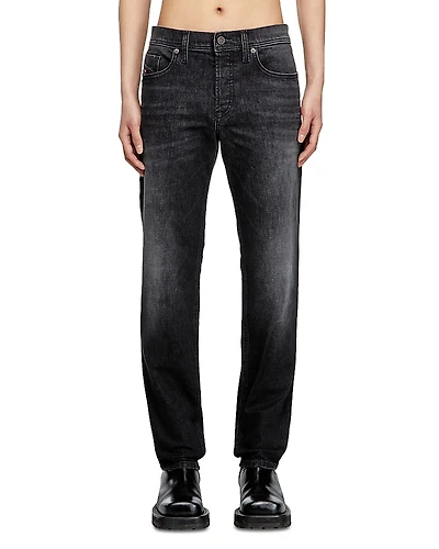 Diesel 2023 D-Finitive Regular Fit Jeans