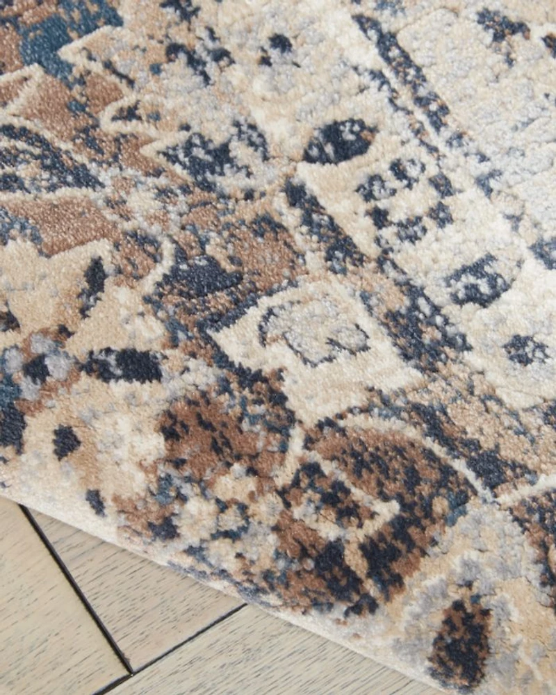 Malta MAI03 Area Rug, 3'11" x 5'7"