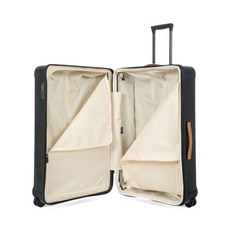 Capri 2.0 32" Expandable Spinner Suitcase