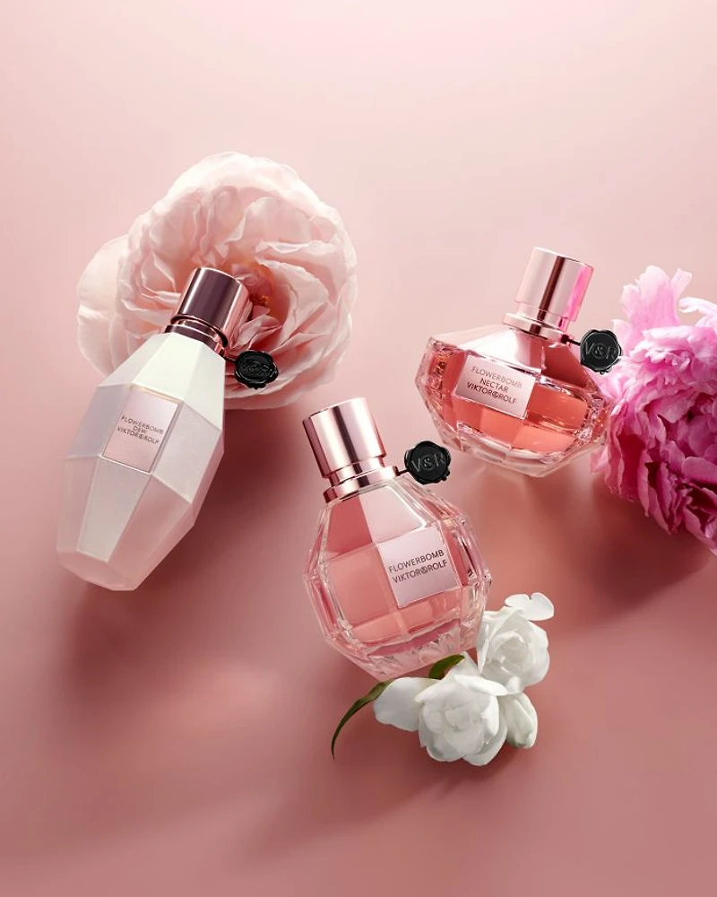 Flowerbomb Nectar Eau de Parfum Intense 3 oz.