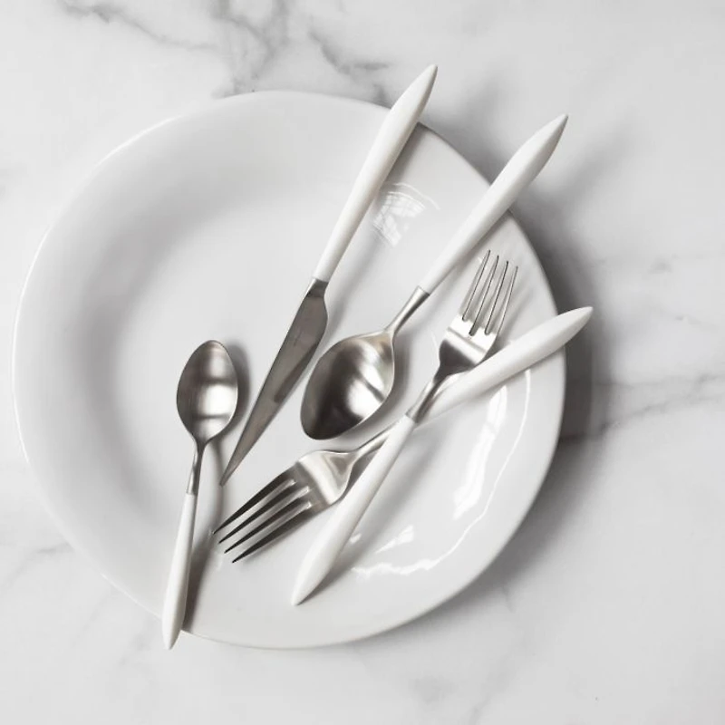 Ares Argento & White 5-Piece Place Setting