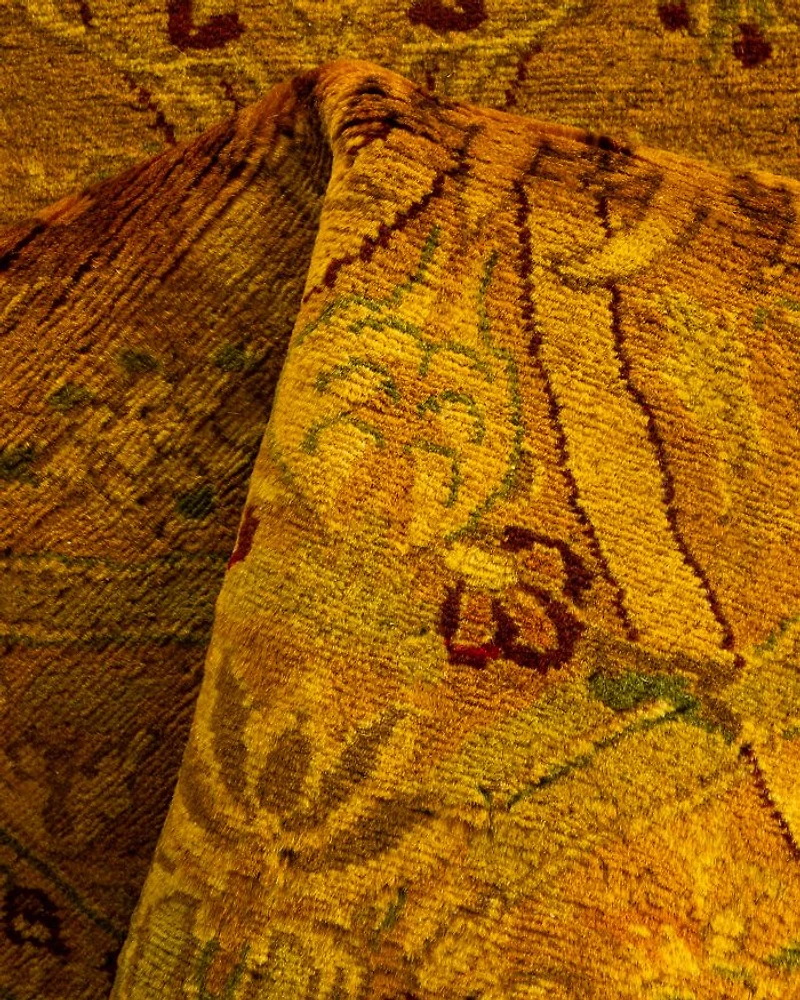 Fine Vibrance M1574 Runner Area Rug, 2'6" x 15'5"