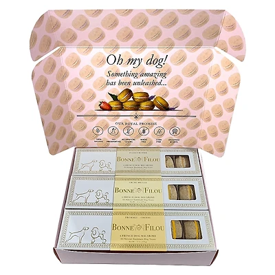 Bonne et Filou Rose Gift Pack of Dog Macarons, 18 Count
