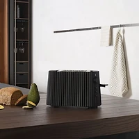 Plisse Slice Toaster