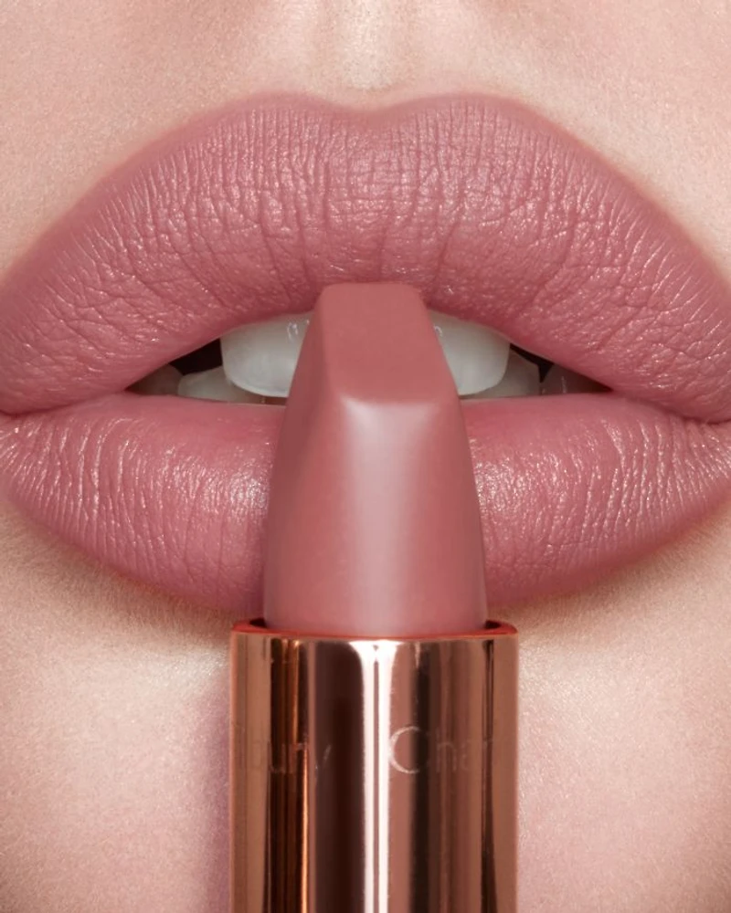 Charlotte's Award Winning Beauty Icons Gift Set ($247 value)
