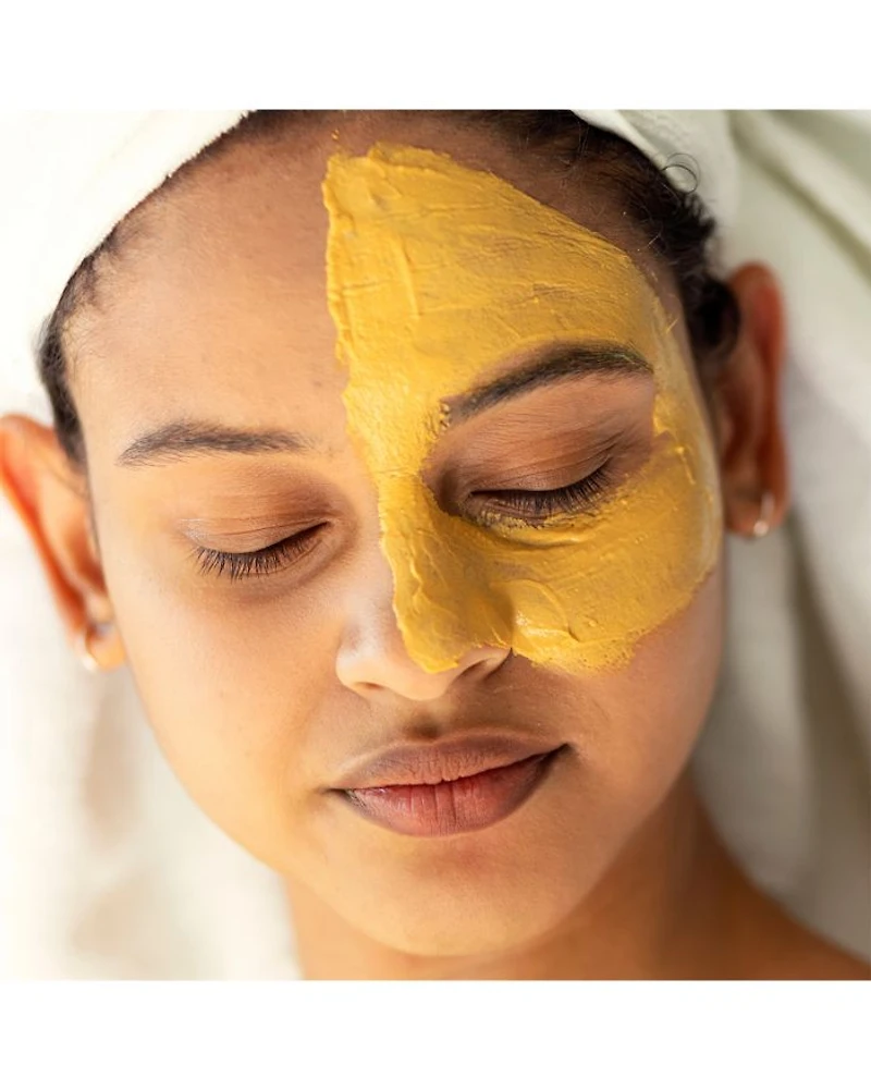 Glow Revitalizing Clay Mask