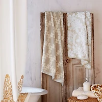 Pasak Bath Collection