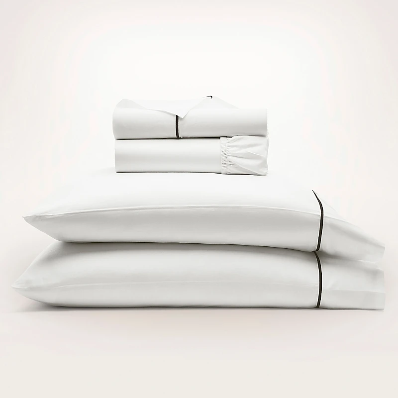 Boll & Branch Signature Embroidered Sheet Set