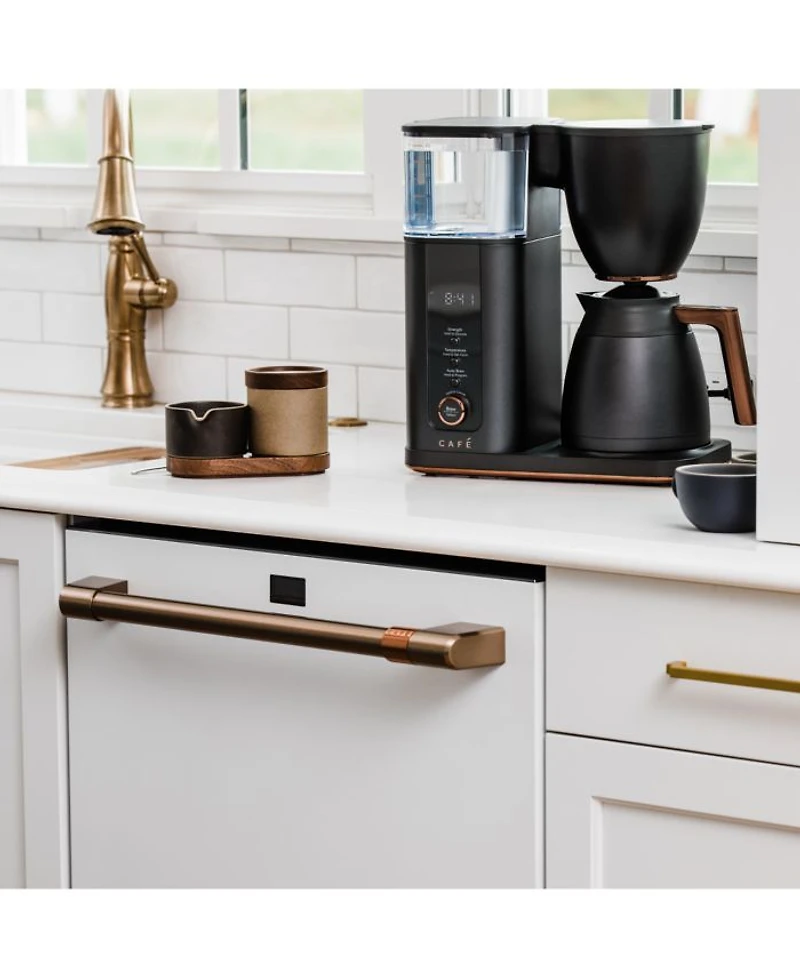 Café Specialty Drip Coffee Maker with Thermal Carafe