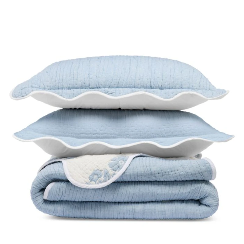 Floral Scalloped Reversible Quilt Set - Exclusive