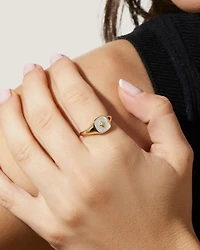 Gold Signet Ring - Amara Mother of Pearl