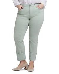 Marilyn Cuffed Straight Jeans Tomatillo