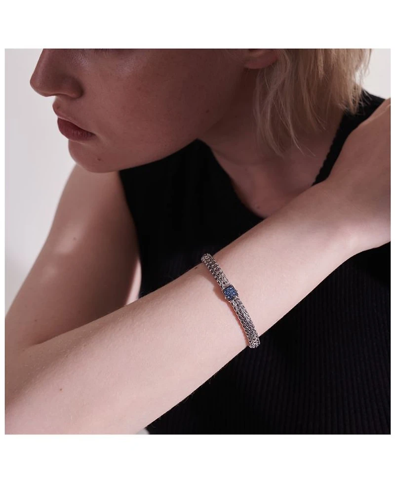 Classic Chain Sterling Silver Lava Bracelet with Blue Sapphire