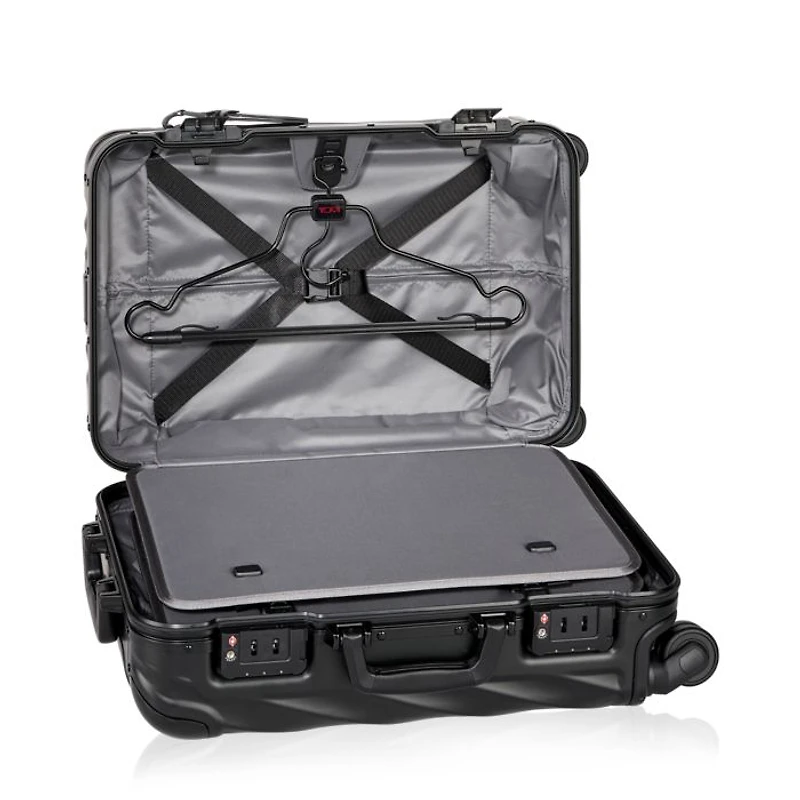 19 Degree Aluminum International Carry On