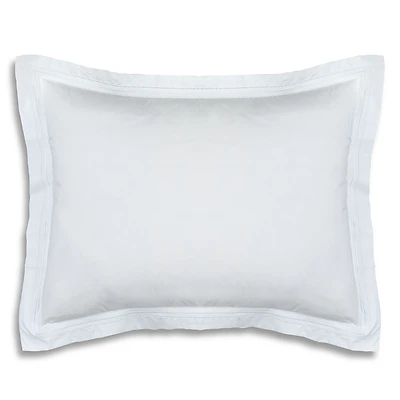 Lili Alessandra Bella Sham, Standard