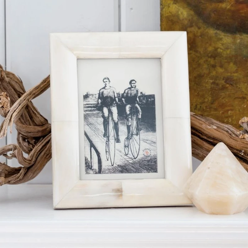 Vannes Natural Frame, 4" x 6"