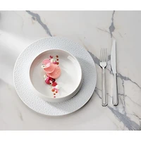 Perles De Rosee Round Dinner Plate