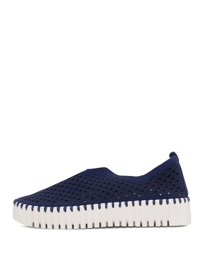 Women's Tulip 3373 Slip On Sneakers