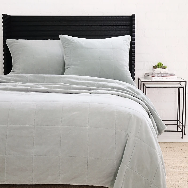 Pom Pom at Home Amsterdam Coverlet