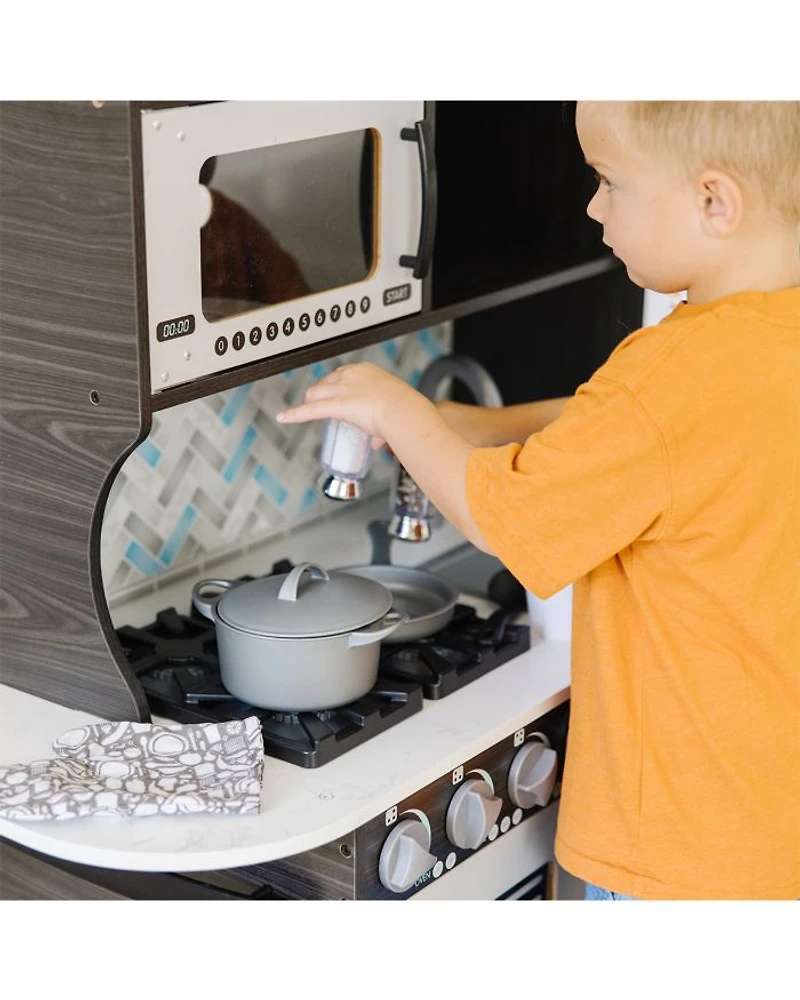 Chef's Kitchen - Ages 3+